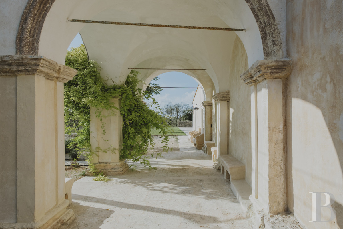 Au cœur du Salento, dans les Pouilles, une villa des 16e et 17e siècles à quelques minutes des plages - photo  n°2